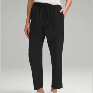 Lululemon Tapered-Leg Mid-Rise Pant